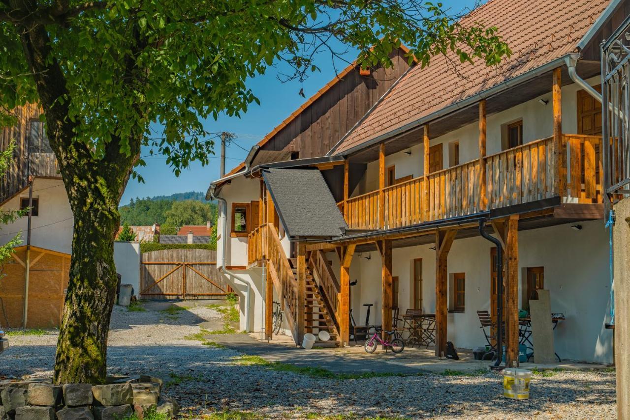 Farma Zelena Ruza Villa Klacno Buitenkant foto